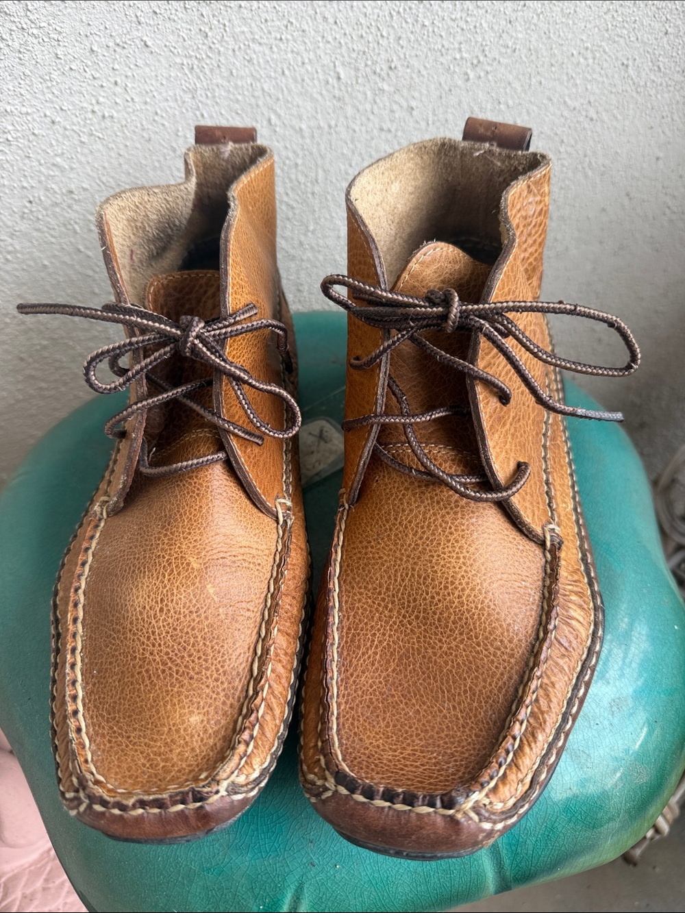L.L. Bean Men's Tan Leather Chukka Moc-Toe Boots
